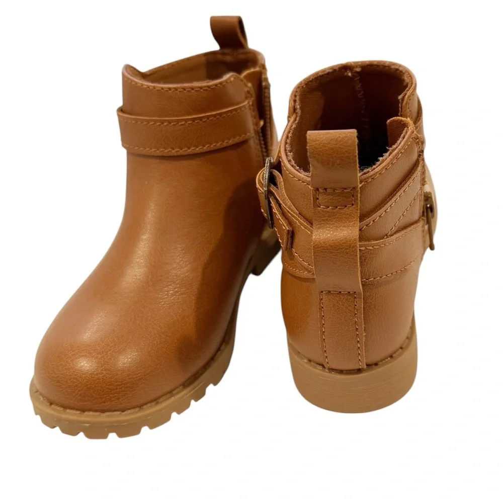 NWOT Old Navy Brown Zip Ankle Booties 9
